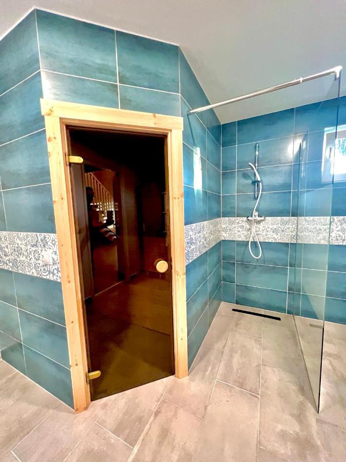 Vila Scandinavia Sîngeorgiu de Mureş Esterno foto